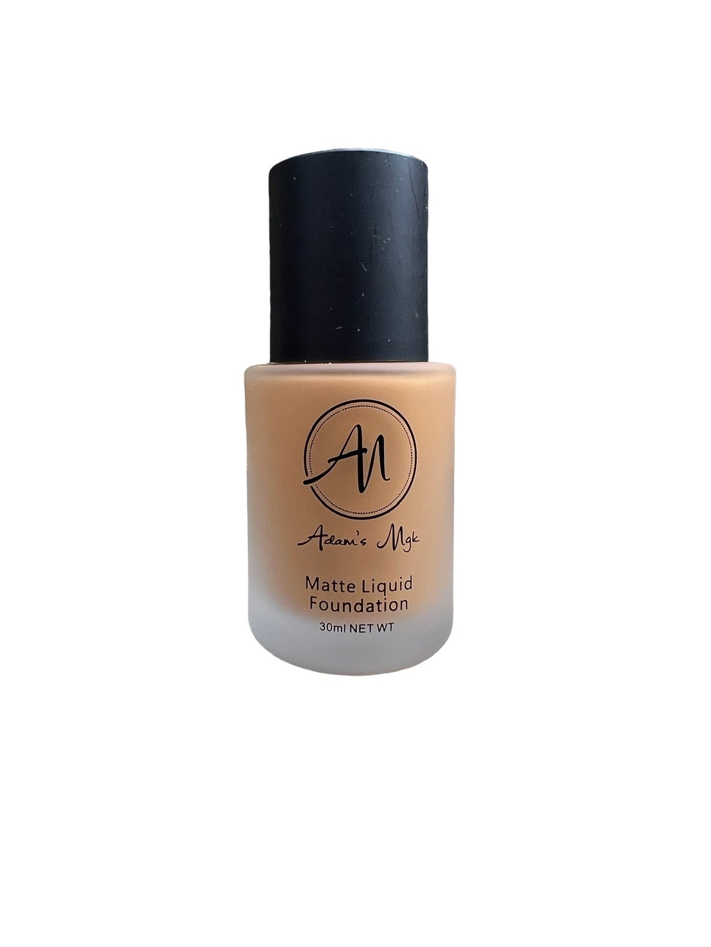 FOND DE TEINT MAGIC SILK FINISH-FINI COUVRANT ET MATIFIANT ( PRECOMMANDE DÉCEMBRE )